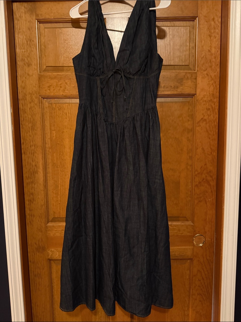 Sleeveless Black V-Neck Maxi Dress with Tie Front